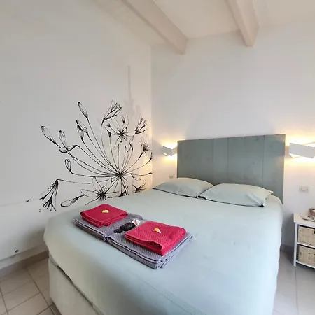 Pavillon Les Pieds Dans L'eau Vue -ile D'aix * Île dʼAix