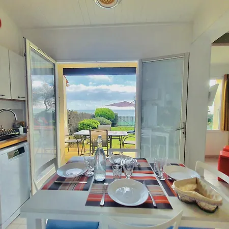 Pavillon Les Pieds Dans L'eau Vue -ile D'aix Casa vacanze *